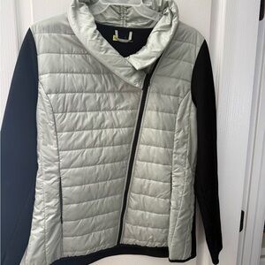Xersion Women's Silver and Black Puffer Jacket